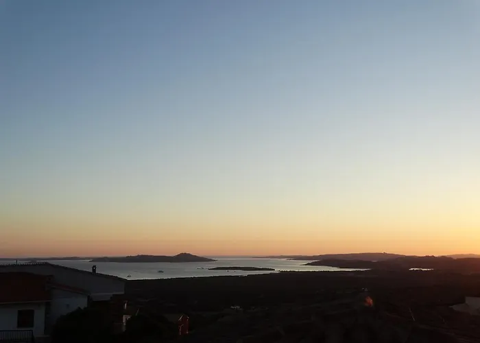 L'appartamento Di Piero In Costa Smeralda アパート サン・パスクアーレ